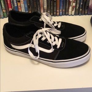 Old Skool vans (accidentally deleted last post)